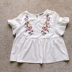 SHEIN Floral embroidered top